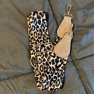 Guitar purse strap